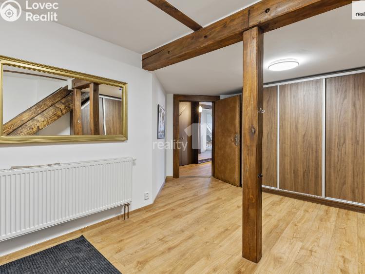 Prodej bytu 3+KK Chrastava, náměstí 1. máje č. 28