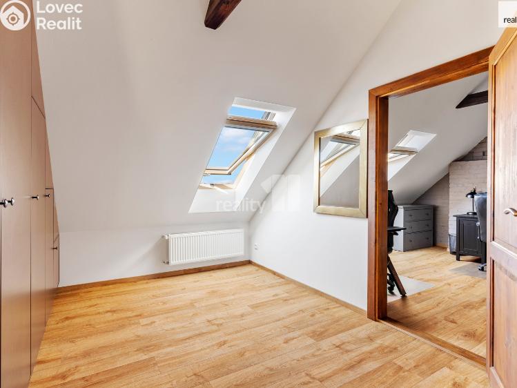 Prodej bytu 3+KK Chrastava, náměstí 1. máje č. 30