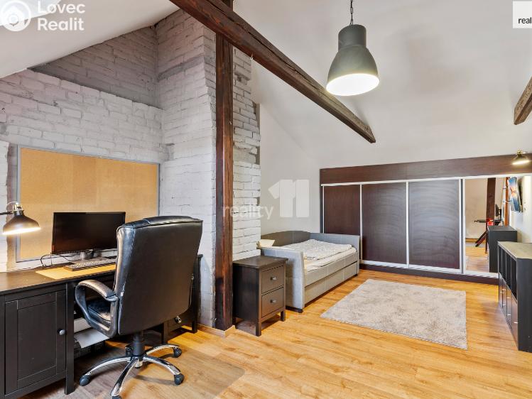 Prodej bytu 3+KK Chrastava, náměstí 1. máje č. 42