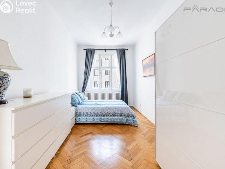 Pronájem bytu 4+1 Praha, Biskupská č. 7