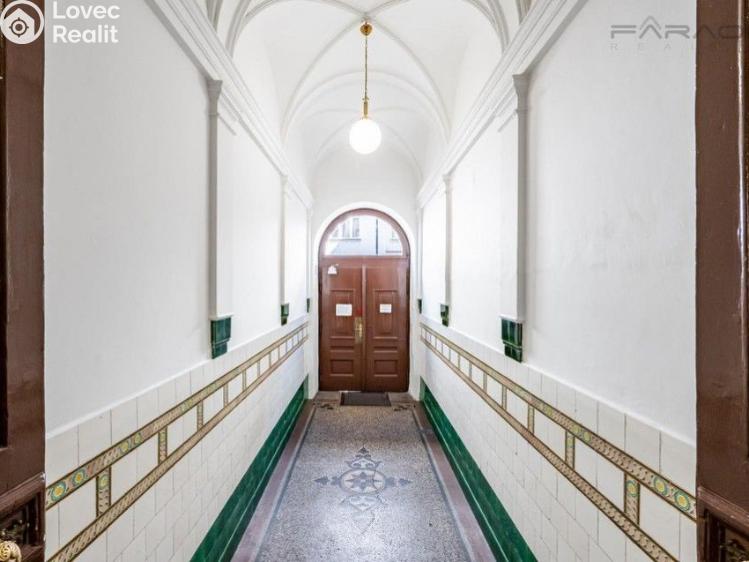 Pronájem bytu 4+1 Praha, Biskupská č. 13