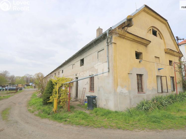 Pronájem výrobní haly Nové Dvory, Masarykovo nám. č. 1
