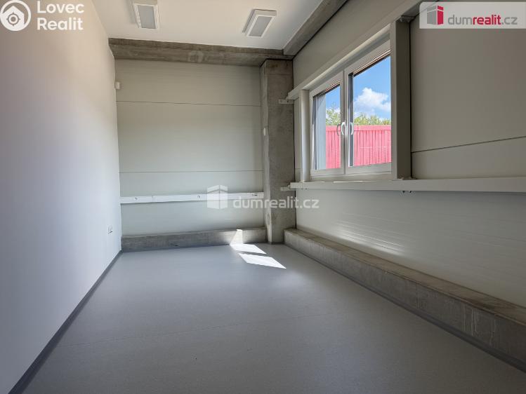 Pronájem skladového prostoru Otrokovice, Bartošova č. 8