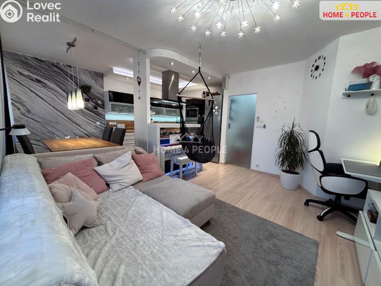 Prodej bytu 3+KK Praha 4, Na strži č. 33