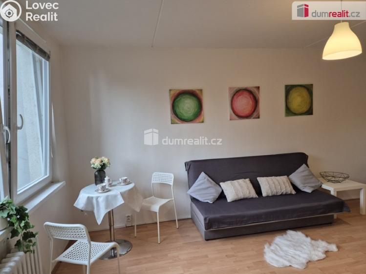 Продажа квартиры 1+1 Praha 8, Krynická č. 3