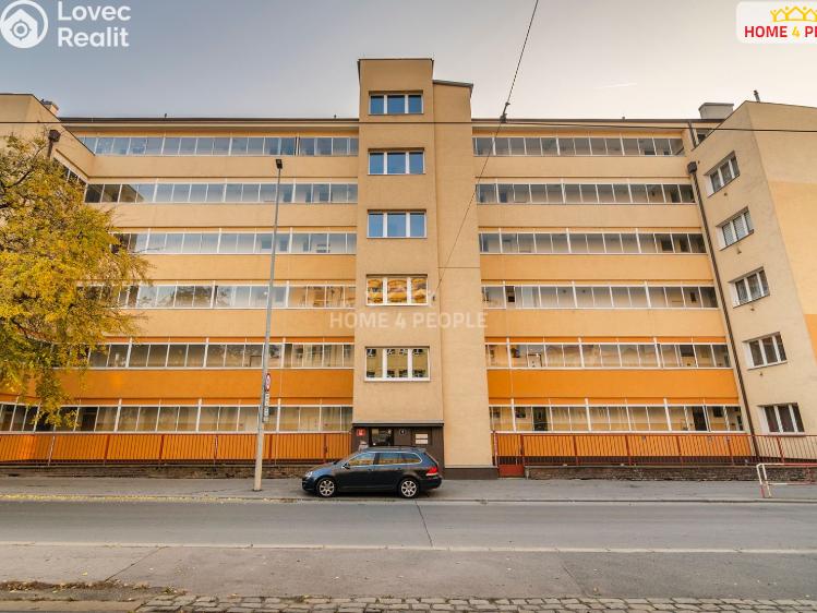 Pronájem bytu 2+KK Praha 9, Kolbenova č. 26