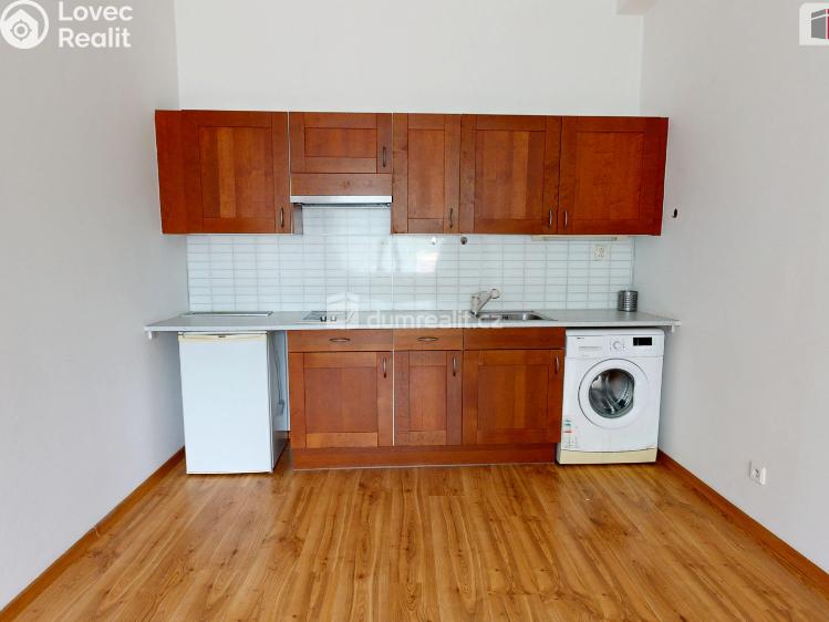 Pronájem bytu 1+KK Opava, Kasárenská č. 4