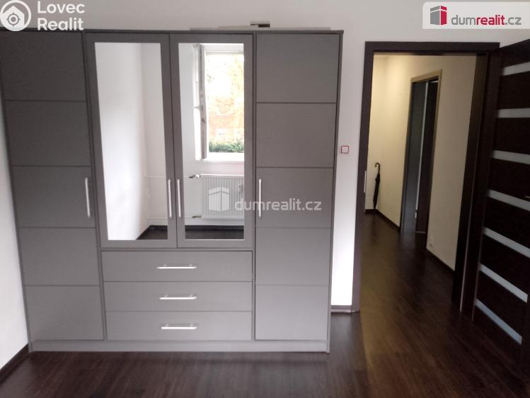Pronájem bytu 2+1 Karlovy Vary, Charkovská č. 14