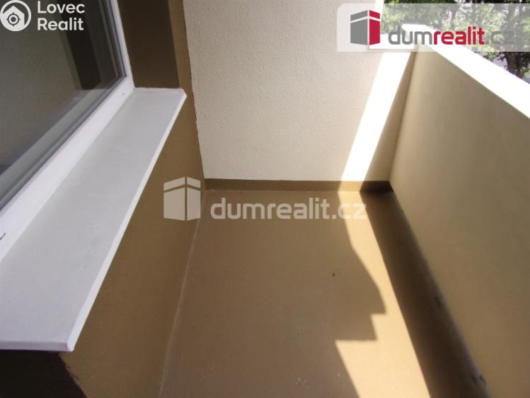 Pronájem bytu 2+1 Karlovy Vary, Charkovská č. 15