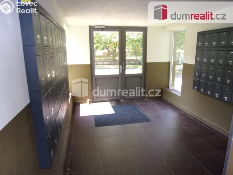 Pronájem bytu 2+1 Karlovy Vary, Charkovská č. 32