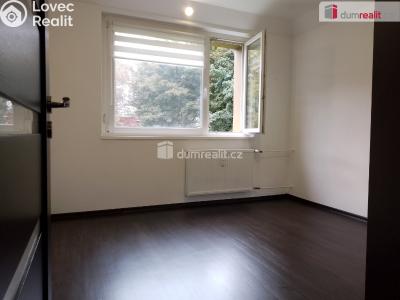 Pronájem bytu 2+1 Karlovy Vary, Charkovská č. 2