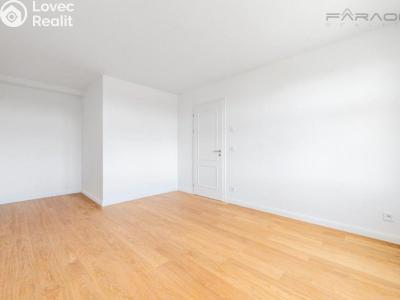 Rent apartment 2+KK Praha, Korunní č. 1