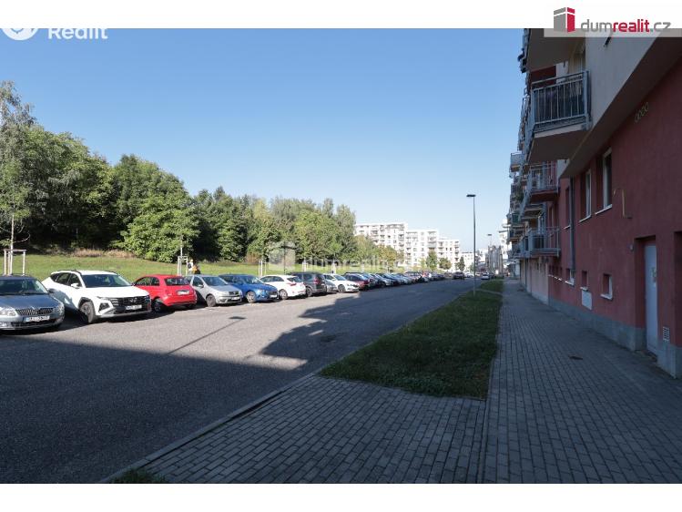 Pronájem garáže Praha-Kunratice, Merhoutova č. 11