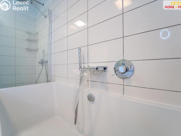 Продаж квартири 4+KK Praha 3, Prokopova č. 26