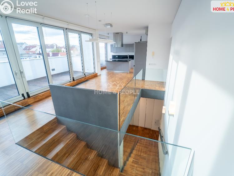 Продажа квартиры 4+KK Praha 3, Prokopova č. 13