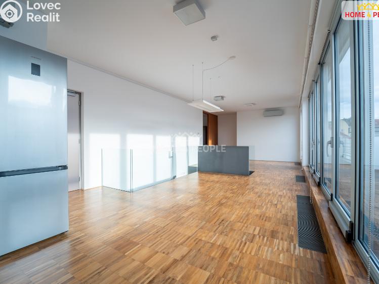 Продажа квартиры 4+KK Praha 3, Prokopova č. 18