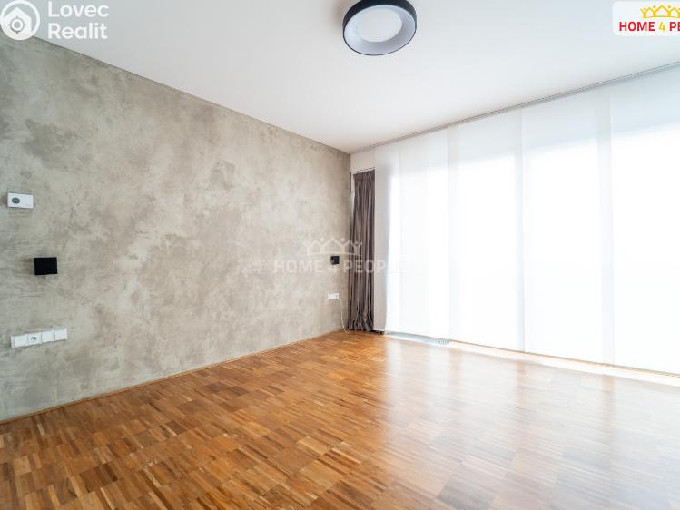 Продажа квартиры 4+KK Praha 3, Prokopova č. 66