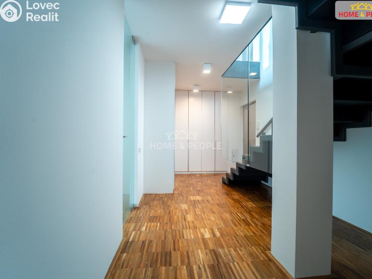 Продажа квартиры 4+KK Praha 3, Prokopova č. 90