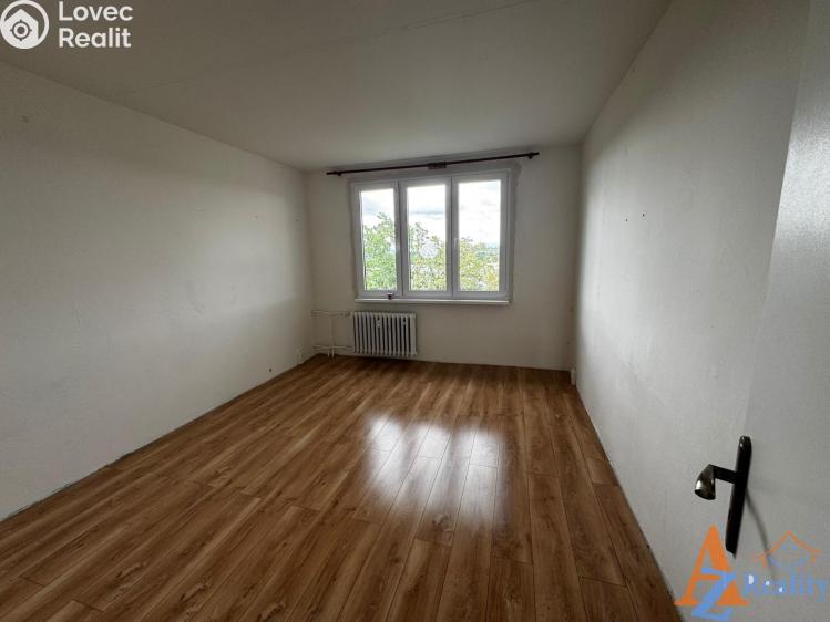 Pronájem bytu 3+1 Kadaň č. 7