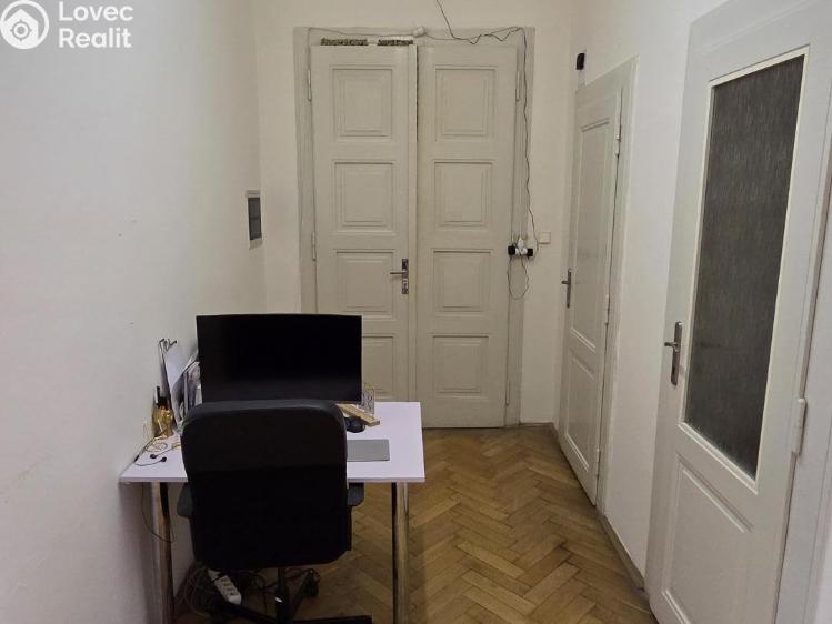 Pronájem kanceláře Praha, U průhonu č. 8