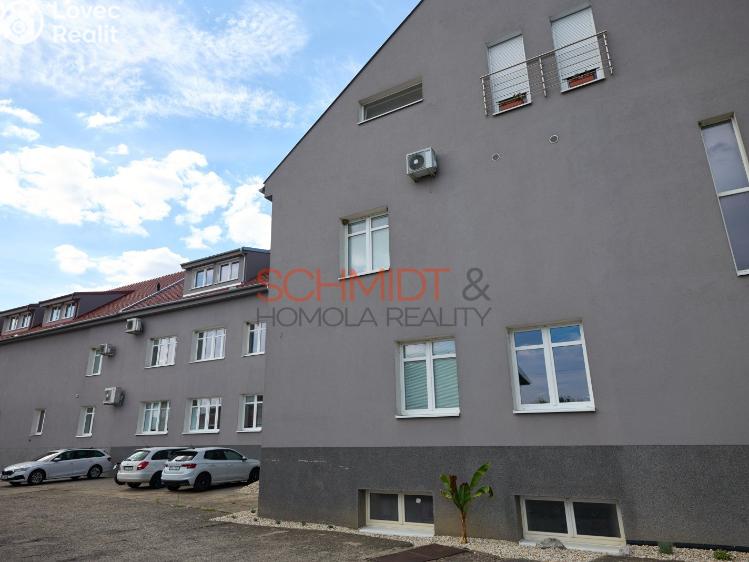 Pronájem kanceláře Hustopeče, Herbenova 869/42 č. 42