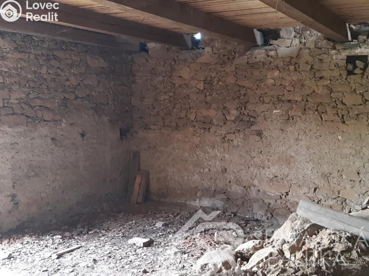 Sale farm Žihobce č. 14