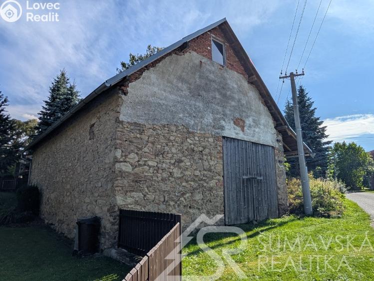 Prodej zemědělské usedlosti Žihobce č. 11