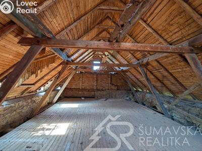 Prodej zemědělské usedlosti Žihobce č. 5