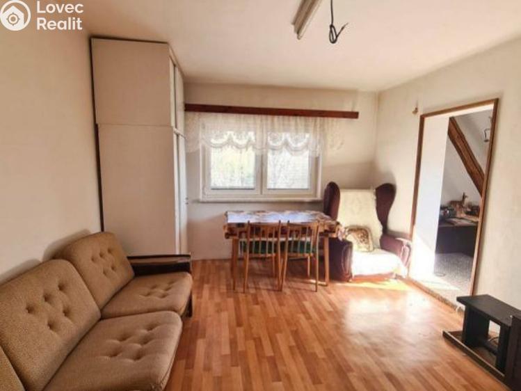 Prodej rodinného domu Valašská Senice, Valašská Senice č. 26