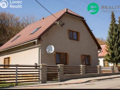 Prodej rodinného domu Valašská Senice, Valašská Senice č. 2