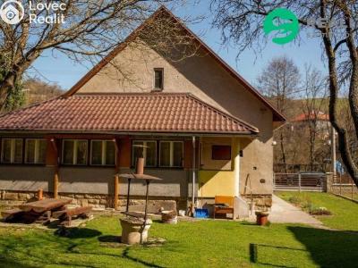 Prodej rodinného domu Valašská Senice, Valašská Senice č. 3