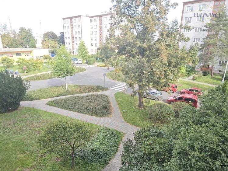 Pronájem bytu 2+1 Kralupy nad Vltavou, nám. Mládežníků 670 č. 14