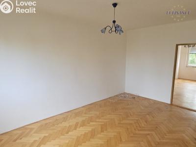 Rent apartment 2+1 Kralupy nad Vltavou, nám. Mládežníků 670 č. 3