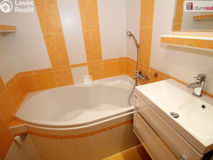 Prodej bytu 4+1 Cheb, Hrnčířská č. 18