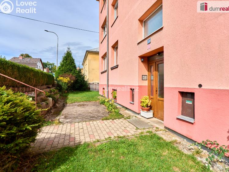 Prodej bytu 2+KK Dalovice, Májová č. 16