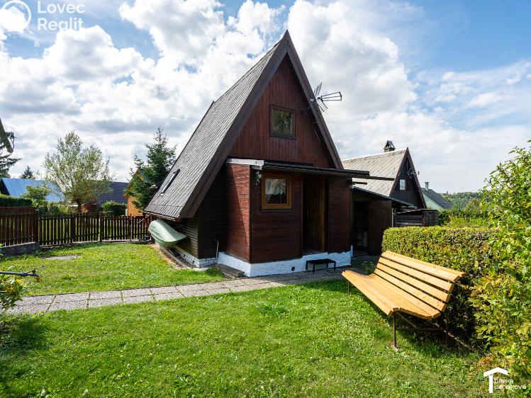 Sale hut Seč č. 16