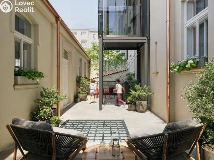 Sale apartment 2+KK Praha, Pod Zvonařkou č. 14