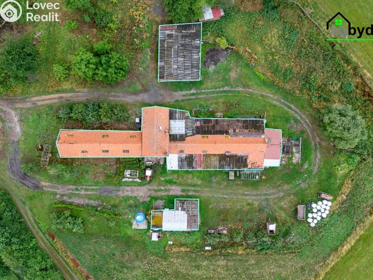 Prodej rodinného domu Únětice č. 25