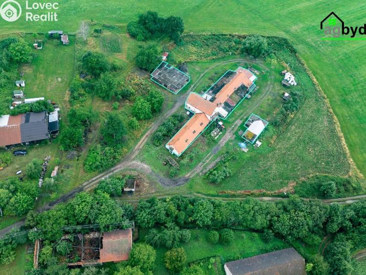 Prodej rodinného domu Únětice č. 26