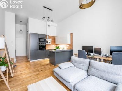 Rent apartment 2+KK Praha, Na Valentince č. 3