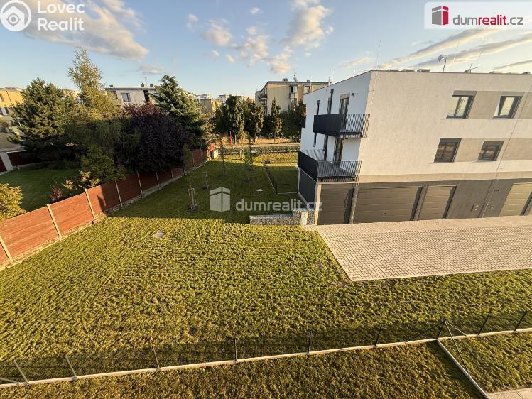 Pronájem bytu 2+KK Praha-Zličín, Strážovická č. 27