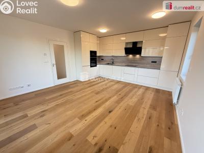 Rent apartment 2+KK Praha-Zličín, Strážovická č. 4
