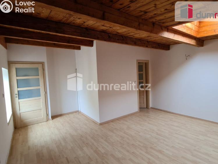 Pronájem bytu 3+KK Kralupy nad Vltavou, Rybova č. 12