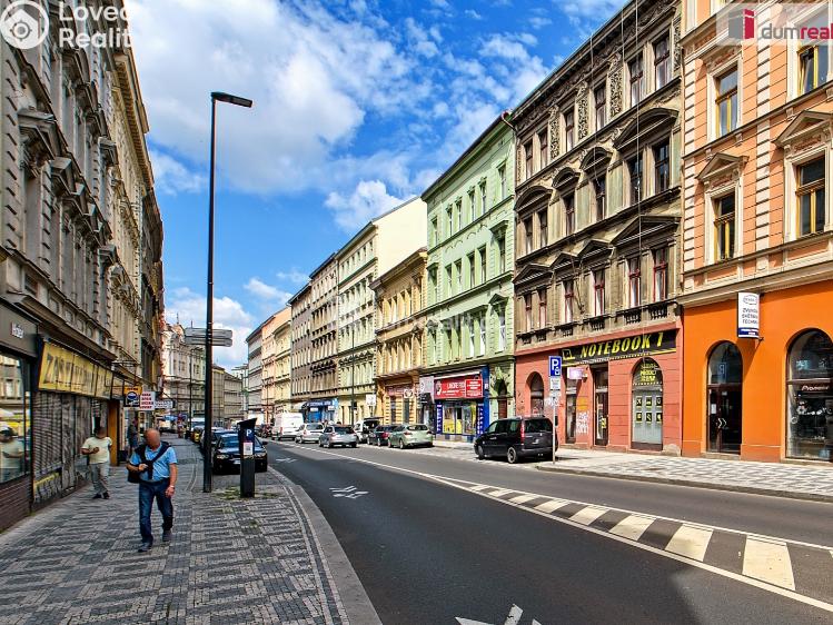 Pronájem bytu 1+1 Praha 3, Husitská č. 15