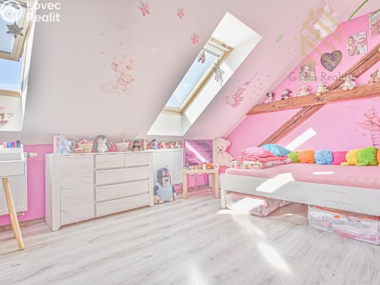 Prodej rodinného domu Hrobčice č. 12