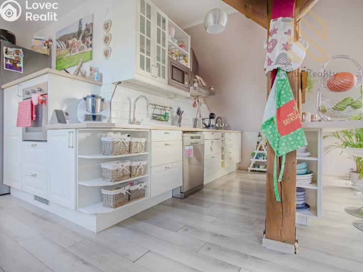 Prodej rodinného domu Hrobčice č. 16