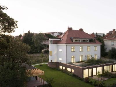 Rent apartment 5+KK Praha, U zdravotního ústavu č. 2