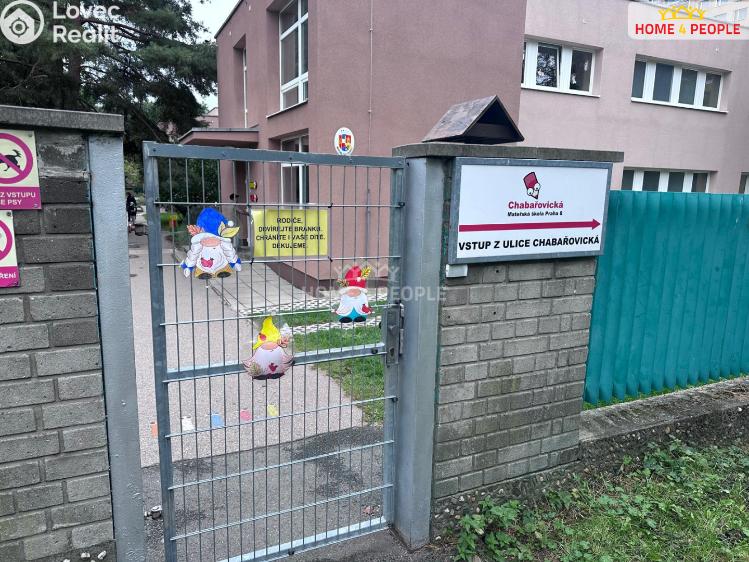 Prodej bytu 4+KK Praha 8, Chabařovická č. 21