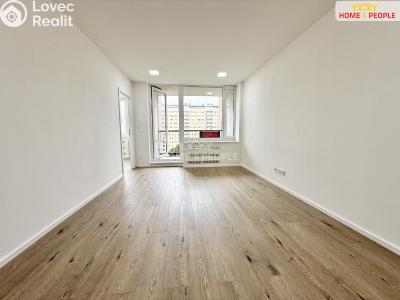 Sale apartment 4+KK Praha 8, Chabařovická č. 1