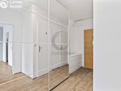 Pronájem bytu 2+KK Praha, Augustinova č. 3